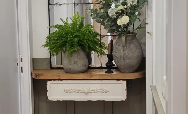 Ambiance "charme" dans un couloir , Cholet, Kat Couleur