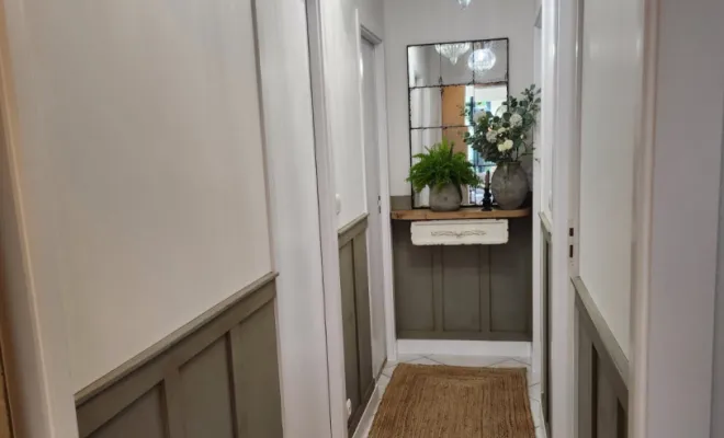 Ambiance "charme" dans un couloir , Cholet, Kat Couleur